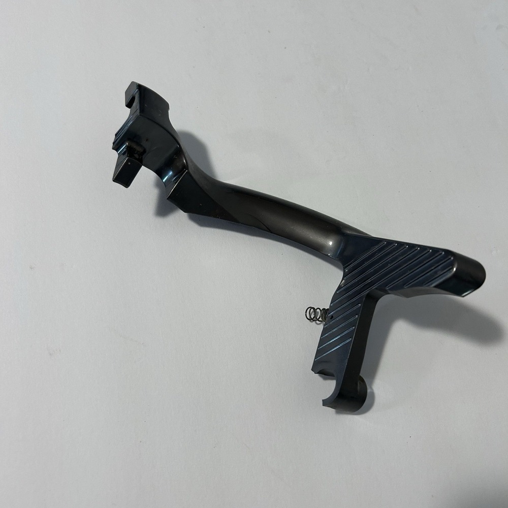 OEM Dyson DC25  Ball Animal VACUUM SWIVEL LOCK & SPRING Part 914103-01 91990042